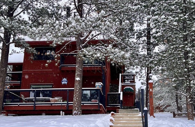 Close to Lifts | Fireplace | Updated | Angel Fire Chalet 1 "Ahh Pray Ski Haus"