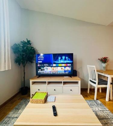 Close to Yale Hospital 1 bed apt