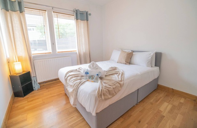 Clydebank 2 Bedroom Home