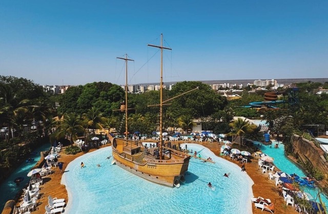 CN Season - Piazza diRoma - with access to Acqua Park