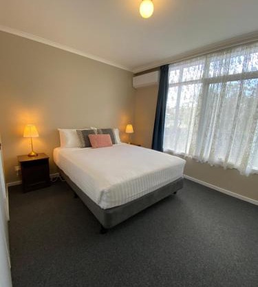 Coachman Motel and Holiday Units