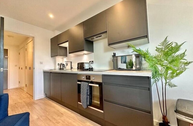 Coates House one bed, with SB - Nailsea