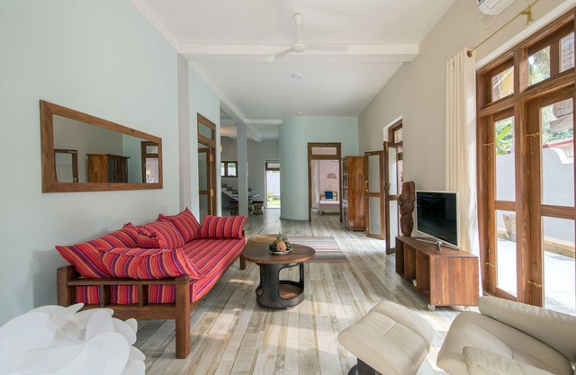 Coco Lodge Apartment Galle, spacious, stylish apartment