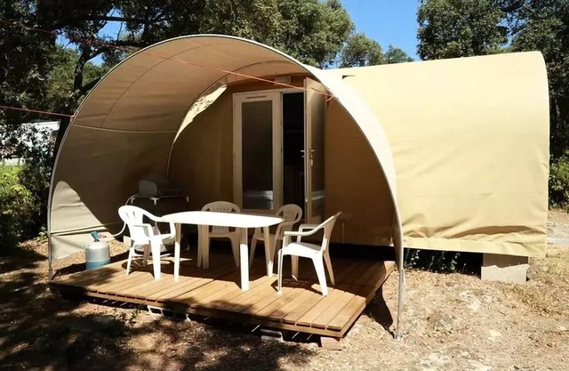 Coco Sweet Standard 16 m2 (2 Zimmer - ohne Sanitäranlagen) 4 Personen
