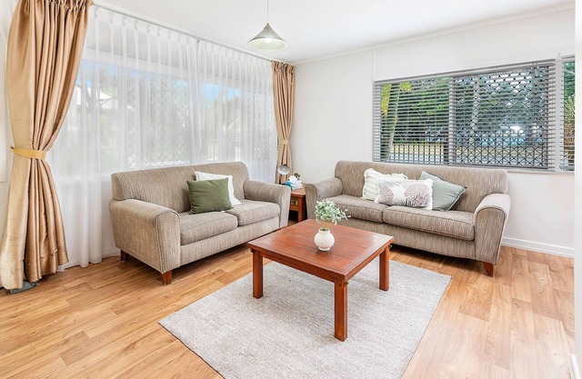 Coconut Palms Two Bedroom Apartment - CoastHM