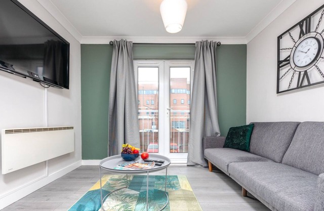 Cohost Partners Cozy 2BR Near Cardiff Bay & Center