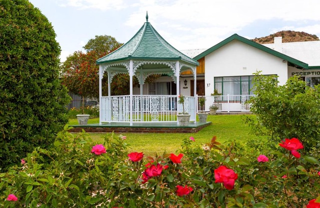 Colesview Guest House
