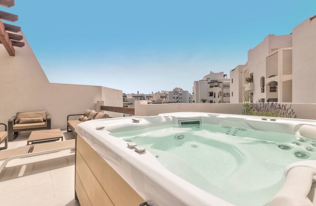 Colinas - Bentor 3.4 PENTHOUSE 3B JACUZZI POOL VIEW