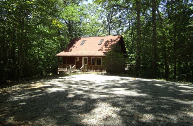 Come enjoy nature at Crooked Cabin
