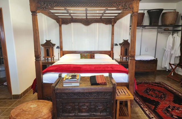 Come experience a taste of Africa nestled in the foothills of Santa Fe.