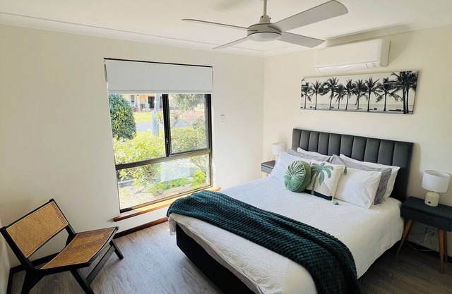 Comfort & Convenience Entire South Bunbury home ~ Families/Workers ~Netflix~Wifi