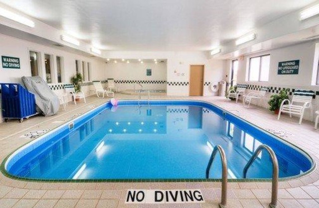 Comfort Inn Morris I-80