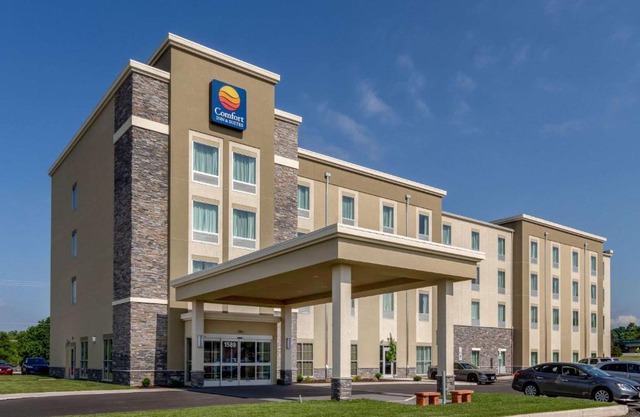 Comfort Inn & Suites - Harrisburg Airport - Hershey South