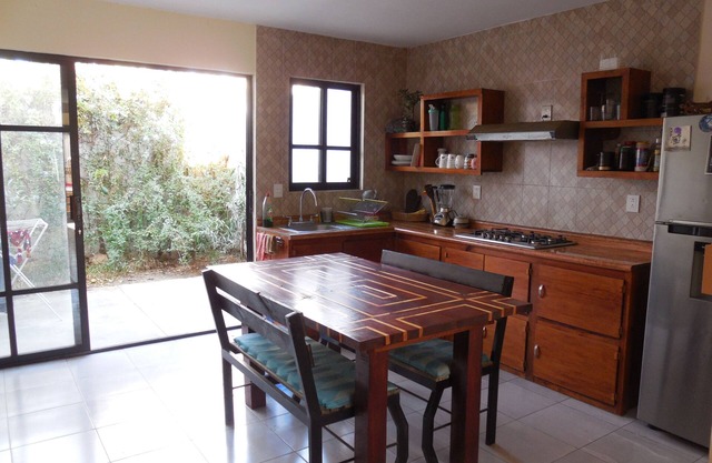 "Comfortable and cozy house south of the city, ideal for couples or families."