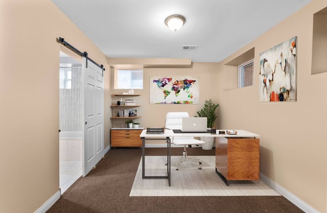 Comfortable 2-bedroom apartment in phenomenal Chicago