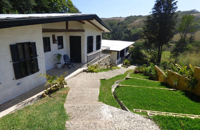 Comfortable and Peaceful stay in Monteverde