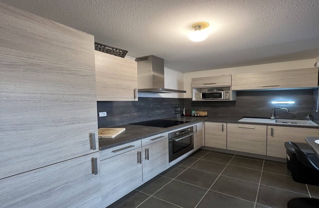 Comfortable apartment in Toulouse for 4