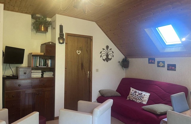 Comfortable chalet in Cauterets with parking and balcony