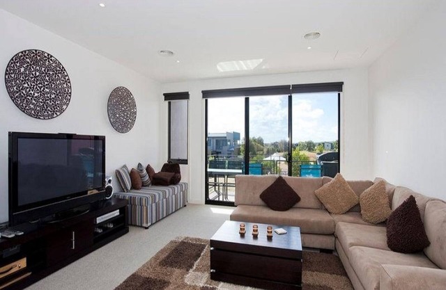 Comfortable, clean and modern in an ideal quiet location