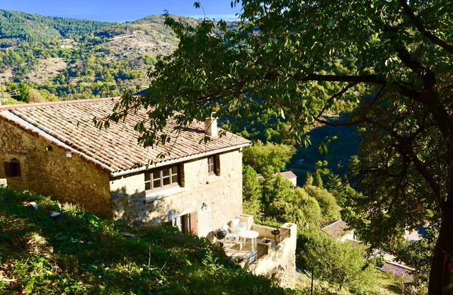 Comfortable house with breathtaking views over the valley.