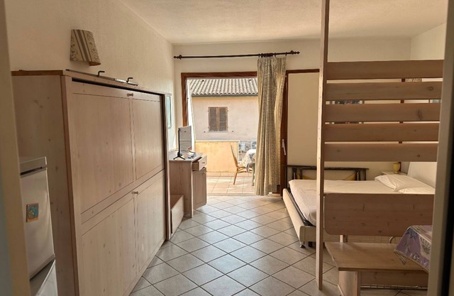 Comfortable mono at dolores residence located on the second floor with terrace
