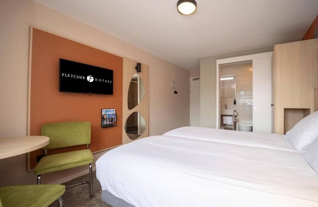 Comfortable Room – Perfect for Family Getaway in Dwingeloo! Free Parking!
