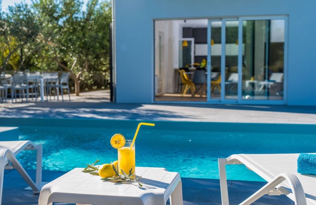 Comfortable Villa with private pool and sauna near Zadar, Croatia