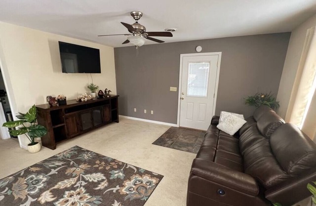 Comfy House in a Great Location!