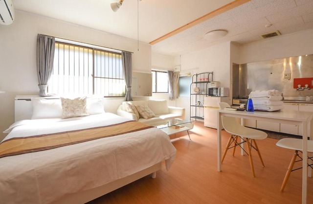 Comfy Stay MR1 & MR2