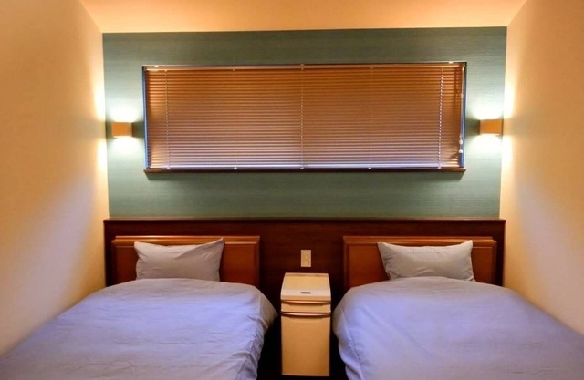 Compact twin /Sado Niigata