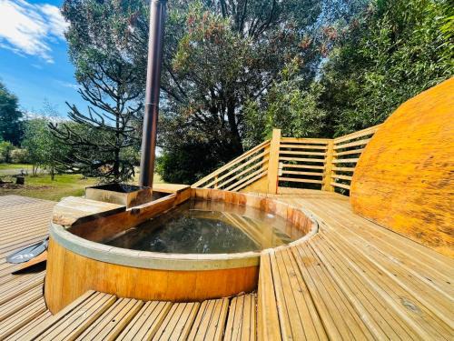 Complejo Cabañas y Tinajas Montecarlos