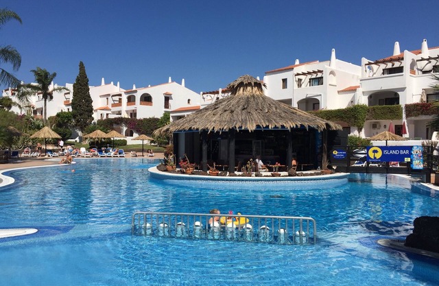 Completely renovated apartment in Fairways Club Tenerife South