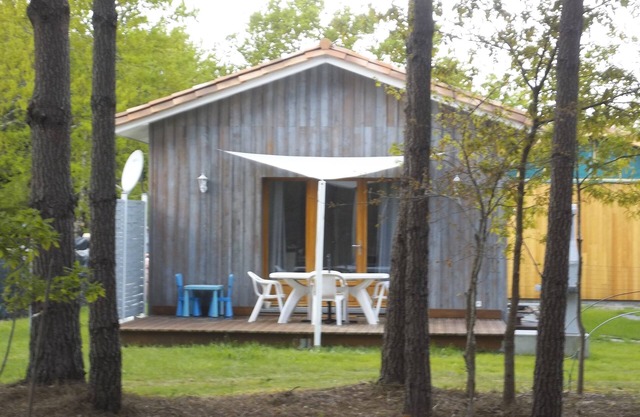conditioned new wooden house ranked 3 stars.