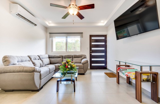 Condo Jacarandas #15, Pool & Gated Security