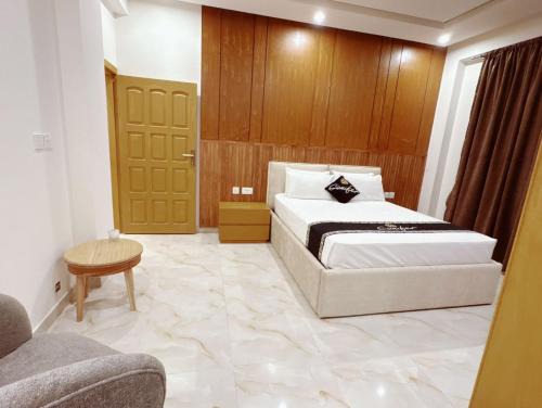 Conifer hotels and resorts