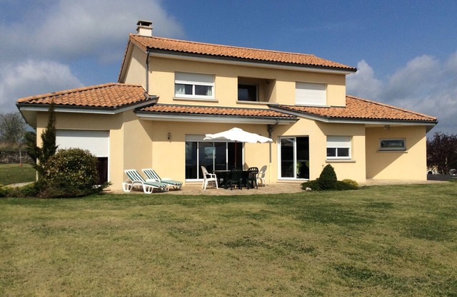 Contemporary house in the countryside