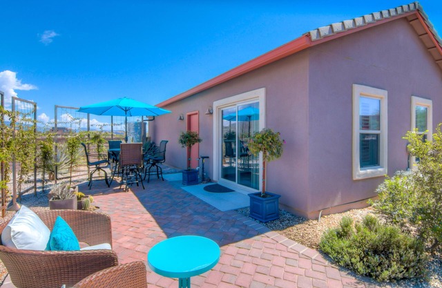 Contemporary Modern Casita in Civano Tucson Near Saguaro National Park