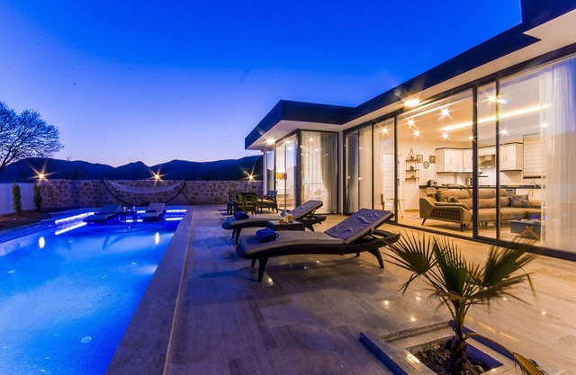 Contemporary Style 2 Bedroom Villa, Totally Private & Peaceful Village Setting