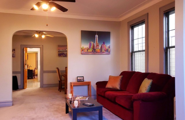 Convenient and Comfortable 1150 sq. ft. 2 BR/1BA Apartment Home in a NYC Suburb