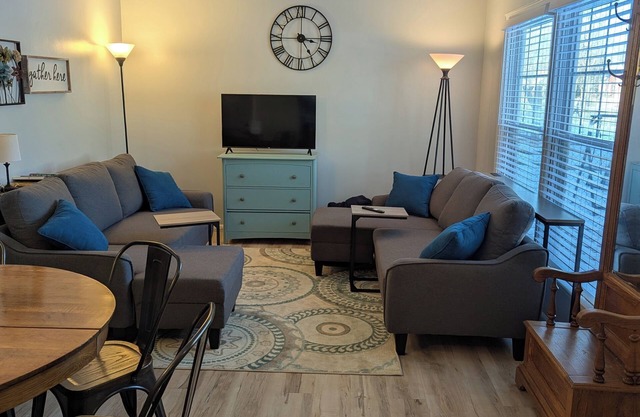 Conveniently located home in a quiet family friendly neighborhood!