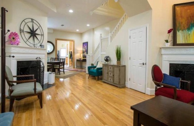 Convention Center/Logan Circle Large Cozy House.