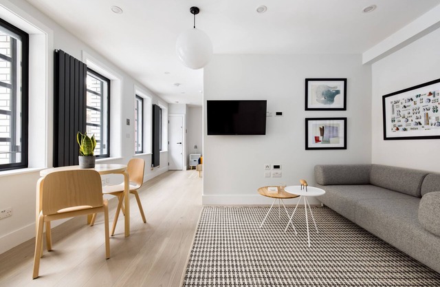 Cool Leicester Sq Studio - Netflix & Nespresso