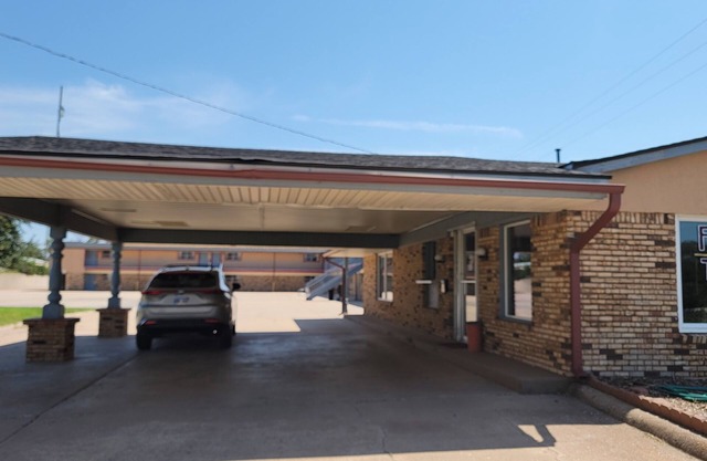 Copa Budget Inn