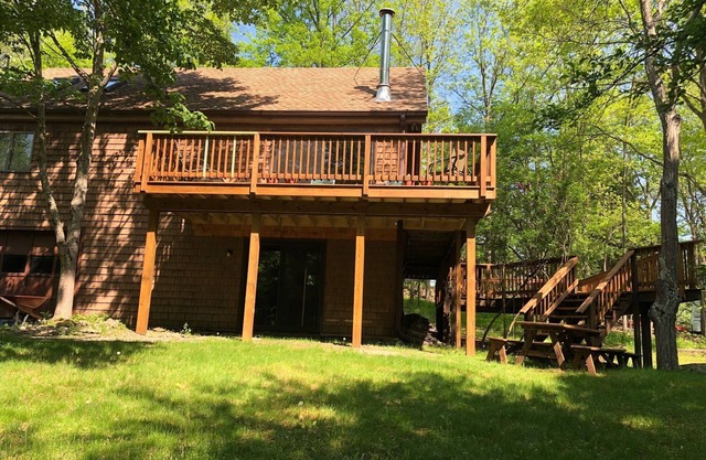 Copake Lake Rustic All-Season 3 Bdrm, 2 Bath Home