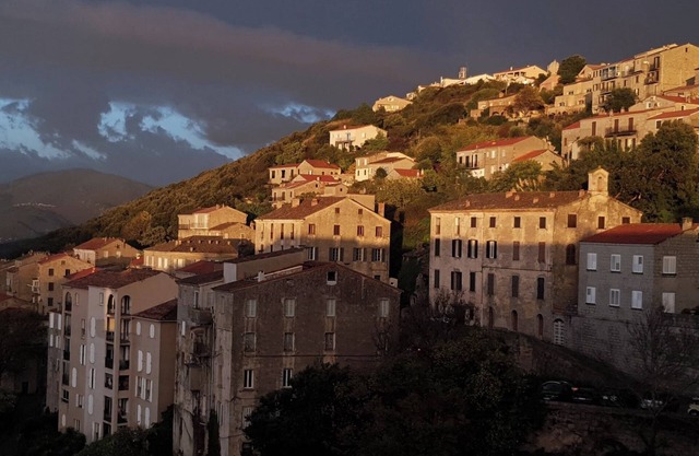 Coquettish and authentic Spacious and optimized studio