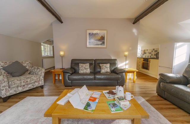Corffe Cottages, Space for all the family, heated indoor pool