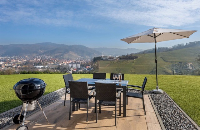 "Corner 28" - Holiday apartment with panoramic view, Oberkirch