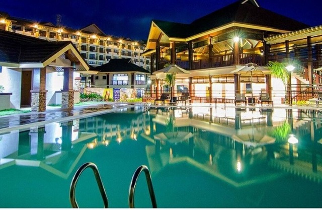 ⭐Corner Unit⭐ Netflix⭐Fast Wifi⭐Cable⭐Gym⭐Pool⭐AC⭐