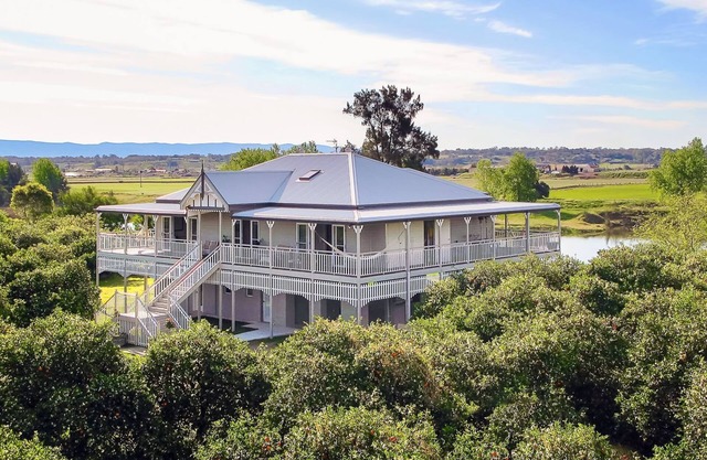CORNWALLIS HOUSE Hawkesbury RivernBespoke Weddings,Events and Small Group Stays