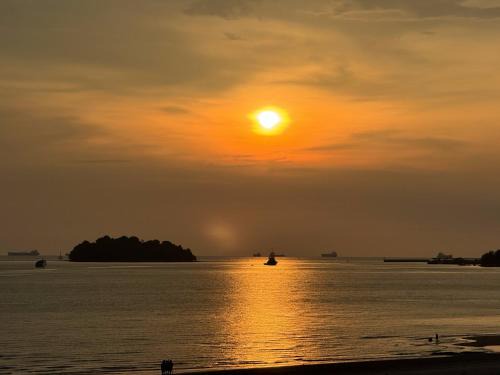 Corus Paradise Beach Home